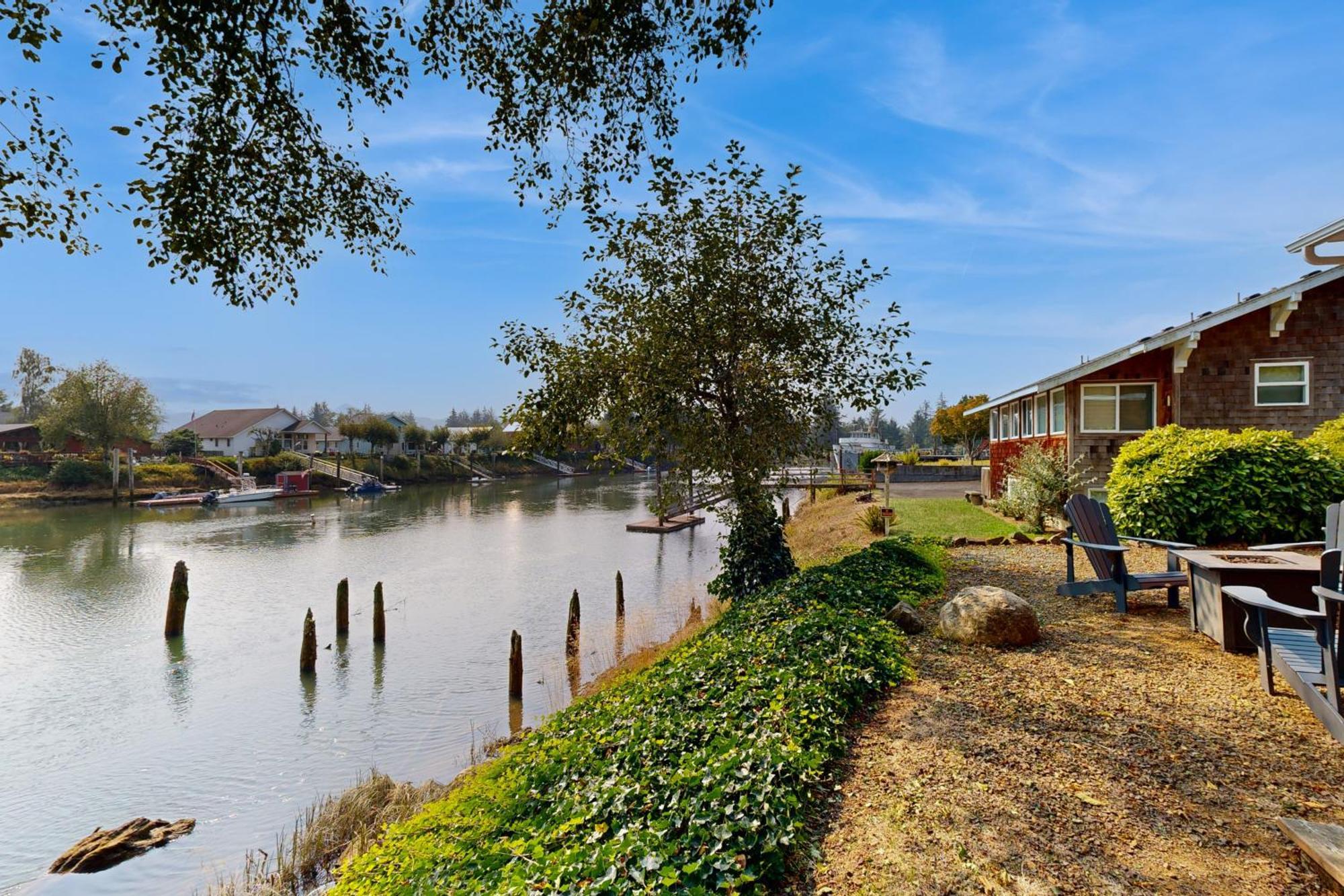 River Otter Nehalem Bagian luar foto
